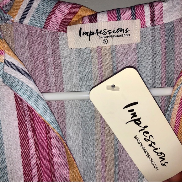 NEVER WORN adorable romper - Picture 4 of 4